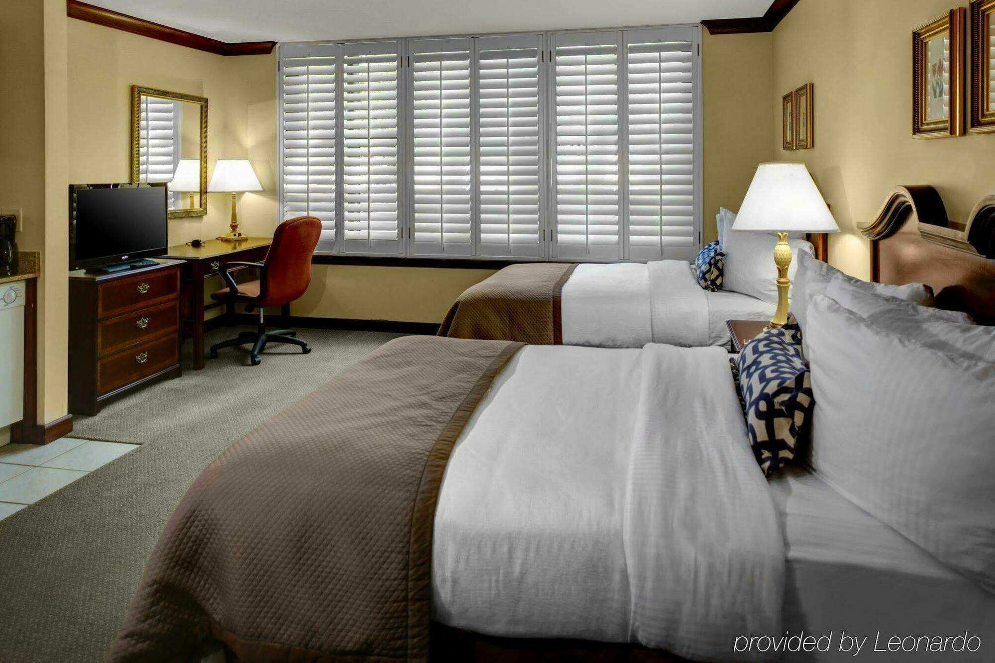 Staybridge Suites Savannah Historic District By Ihg Eksteriør billede